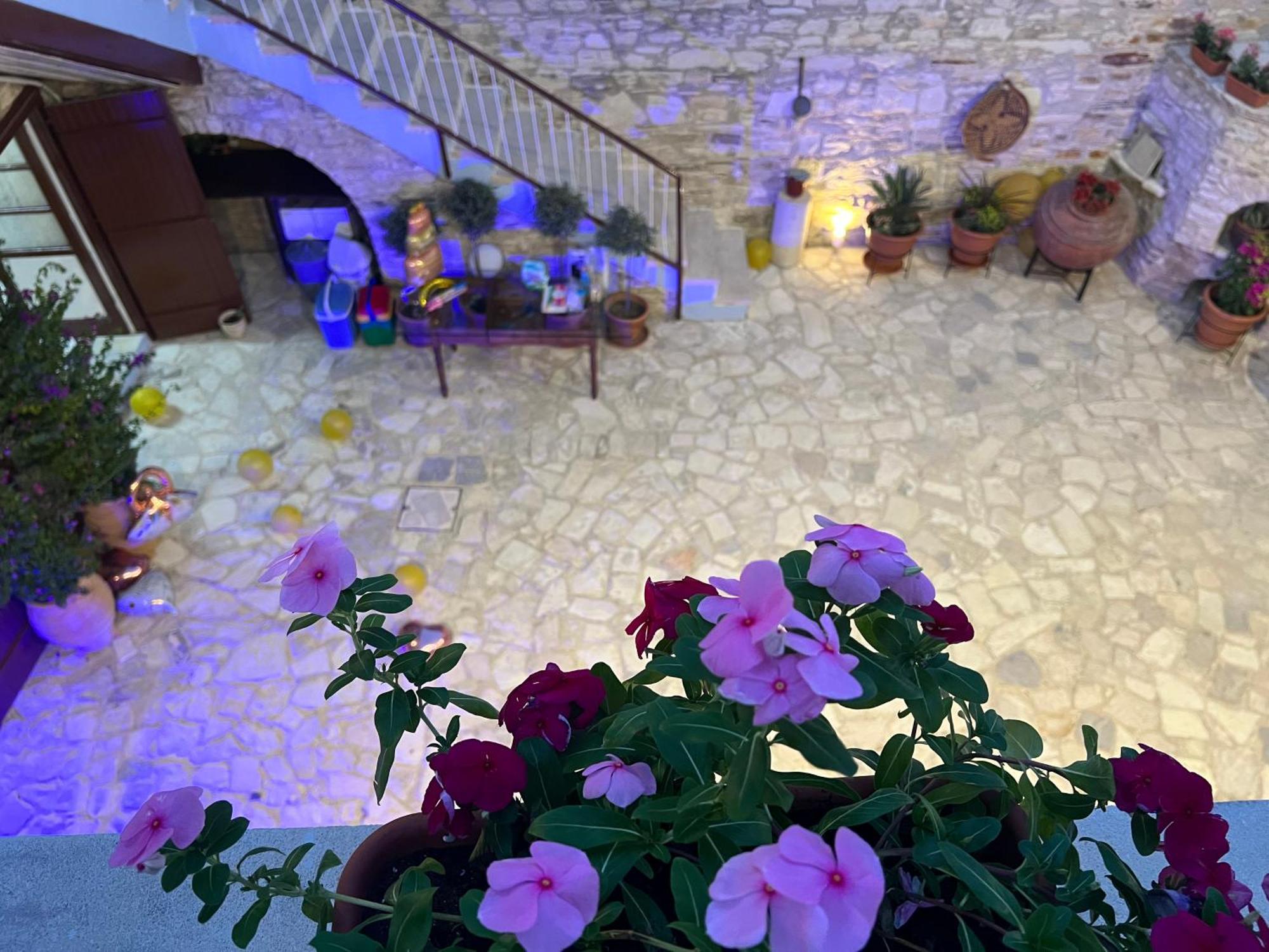Theodorou Stone House Pano Lefkara Exterior photo